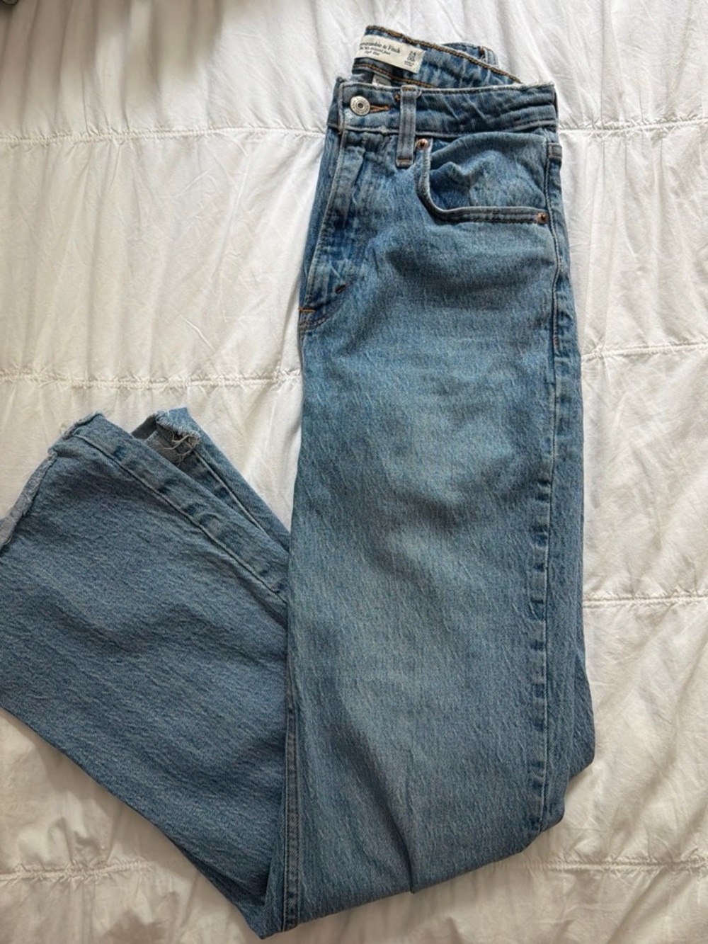 Abercrombie & Fitch Women's Light Blue Straight Jeans